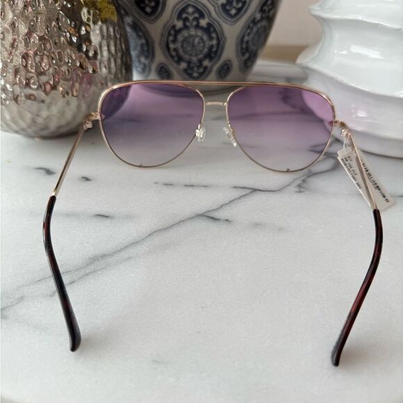 QUAY 56mm High Key Shift Aviato Glasses In Gold/ Pink ⭐️ main image 4